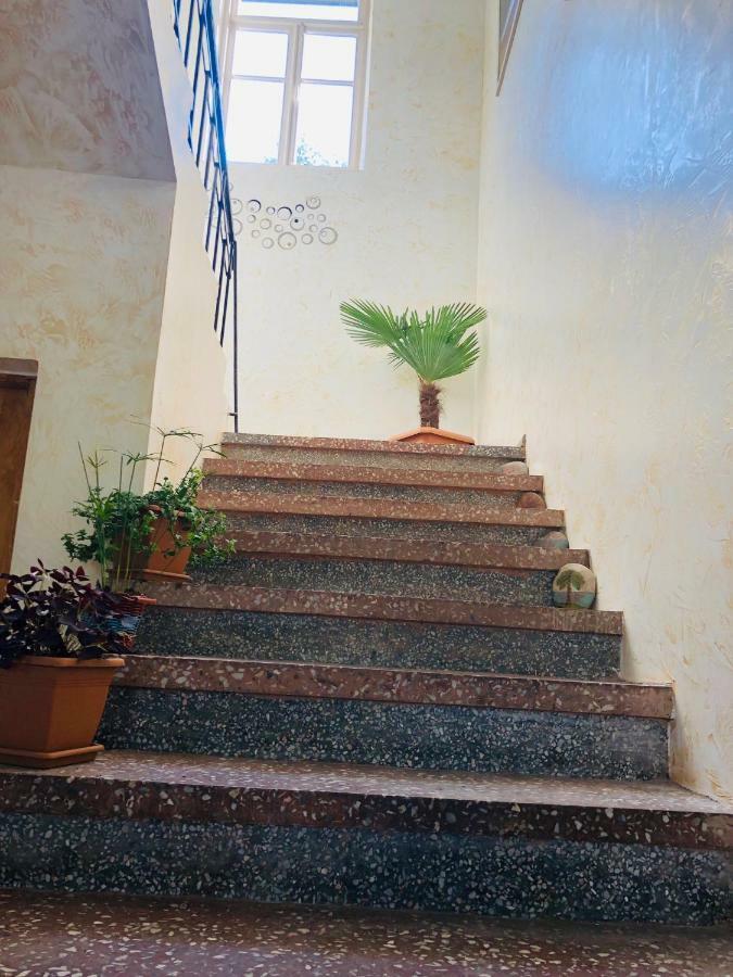 Guesthouse Family Batumi Zewnętrze zdjęcie